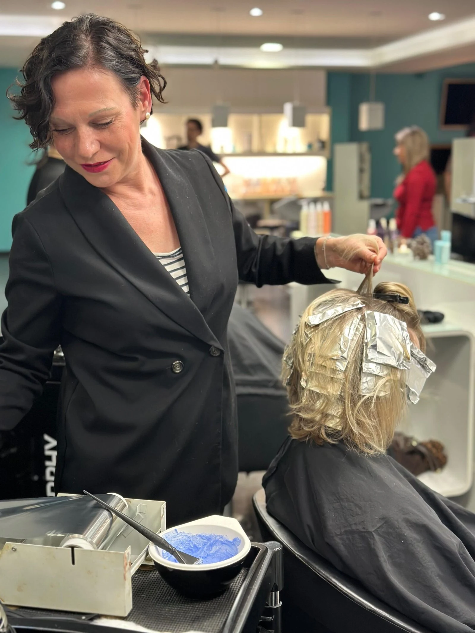 Coloration mit Foliensträhnen im Salon Franco Grasso in Koblenz